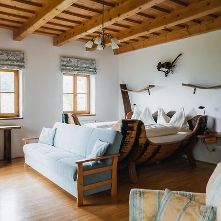 Weingut Koegl Bed & Breakfast Ratsch an der Weinstrasse Ngoại thất bức ảnh