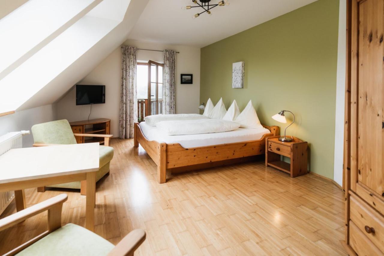 Weingut Koegl Bed & Breakfast Ratsch an der Weinstrasse Ngoại thất bức ảnh