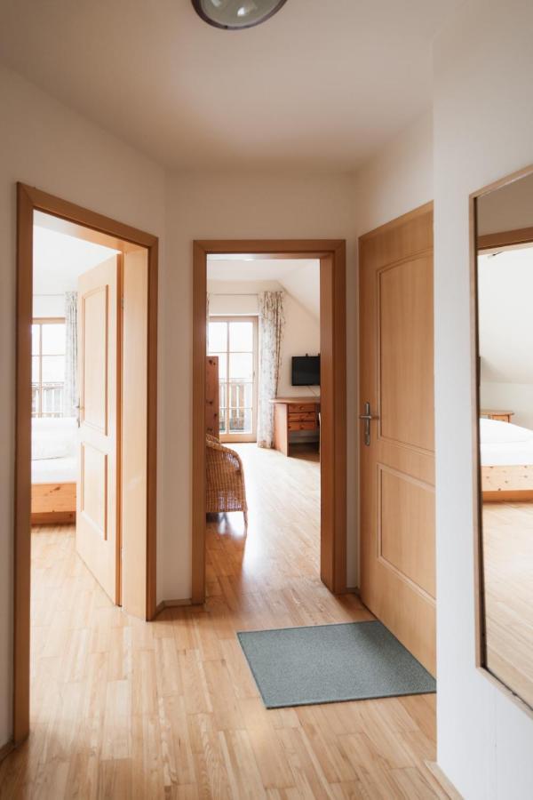 Weingut Koegl Bed & Breakfast Ratsch an der Weinstrasse Ngoại thất bức ảnh