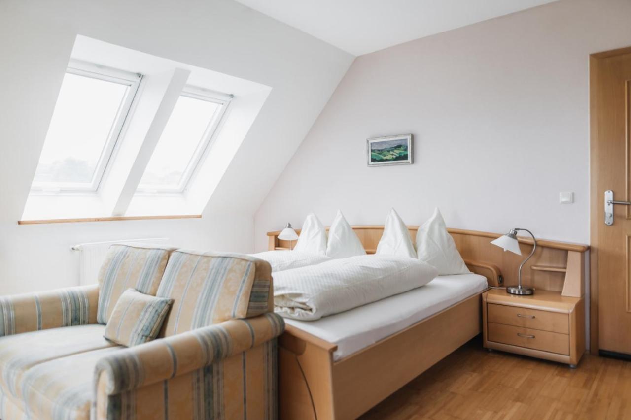 Weingut Koegl Bed & Breakfast Ratsch an der Weinstrasse Ngoại thất bức ảnh