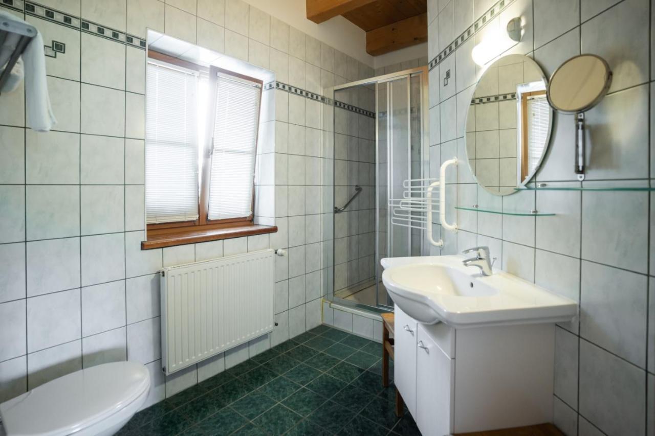 Weingut Koegl Bed & Breakfast Ratsch an der Weinstrasse Ngoại thất bức ảnh